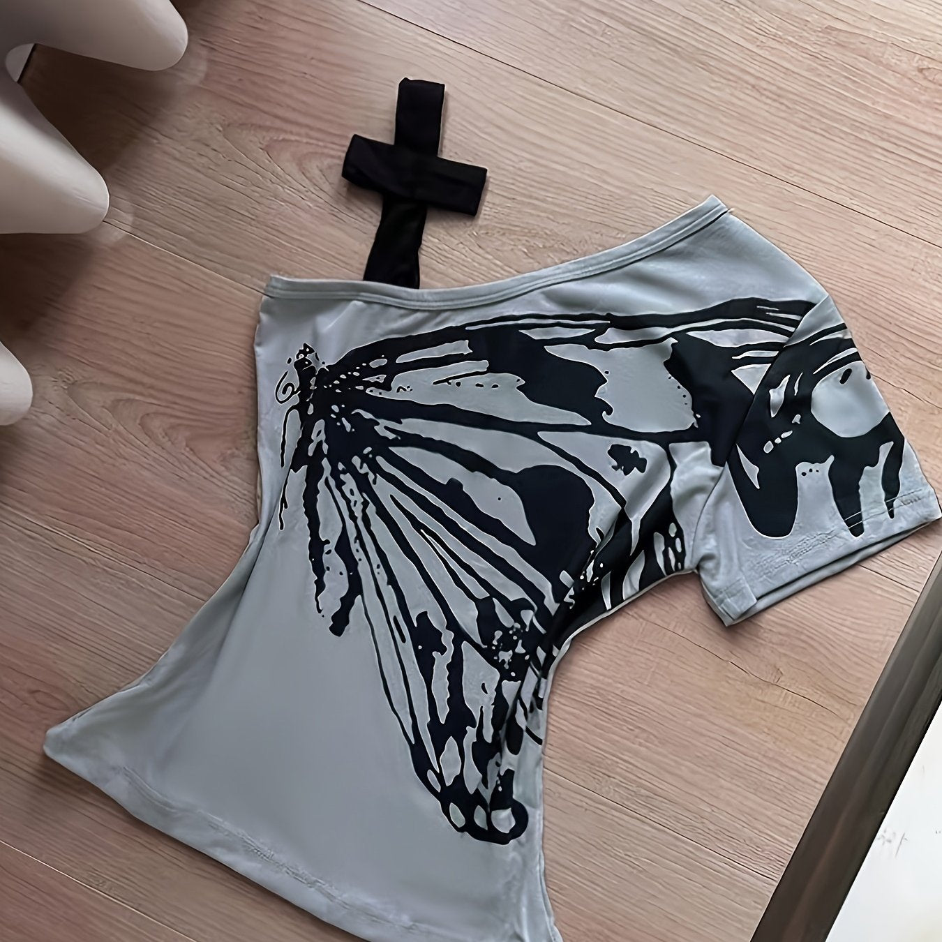 Y2K Women's Casual Sexy Asymmetrical Butterfly T-Shirt