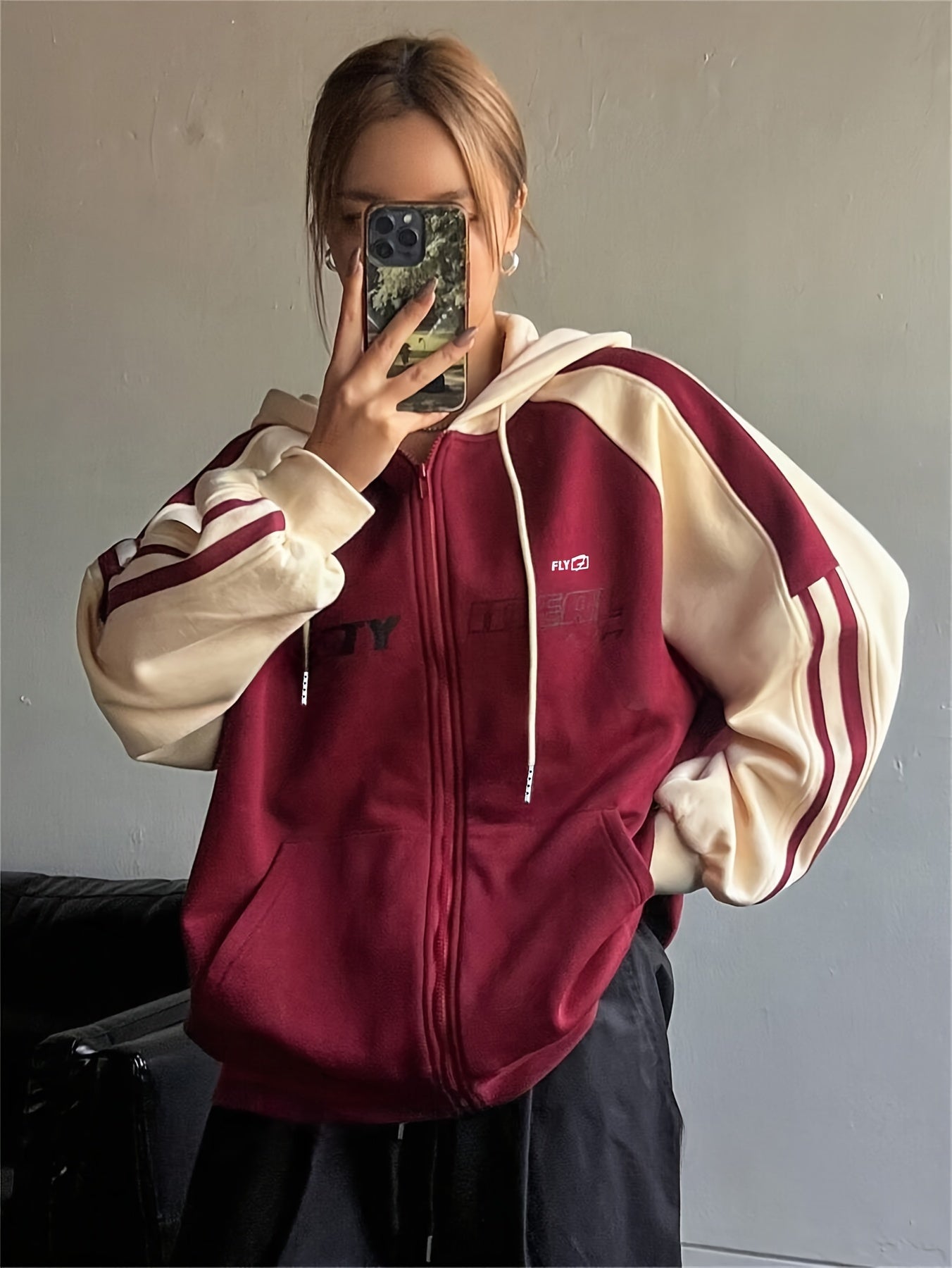 Women's Y2K Color Block Hoodie with "Wealth" Letter Print