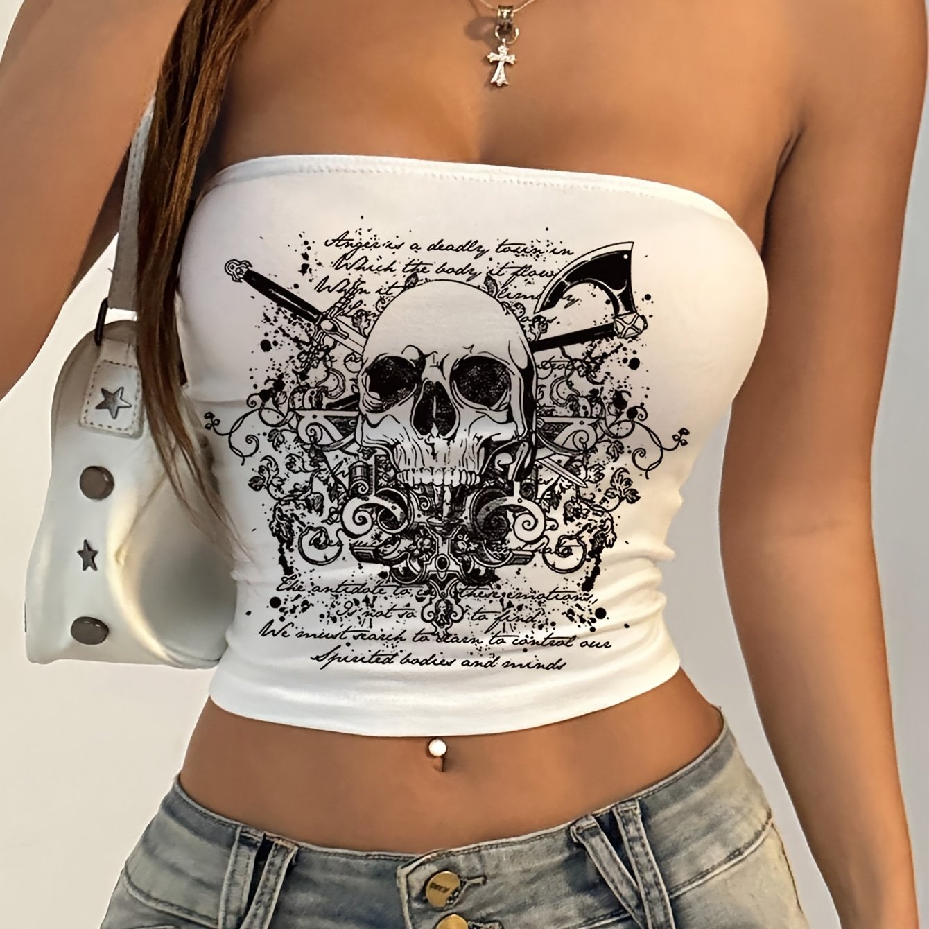 Y2K-Inspired Skull Print Crop Top