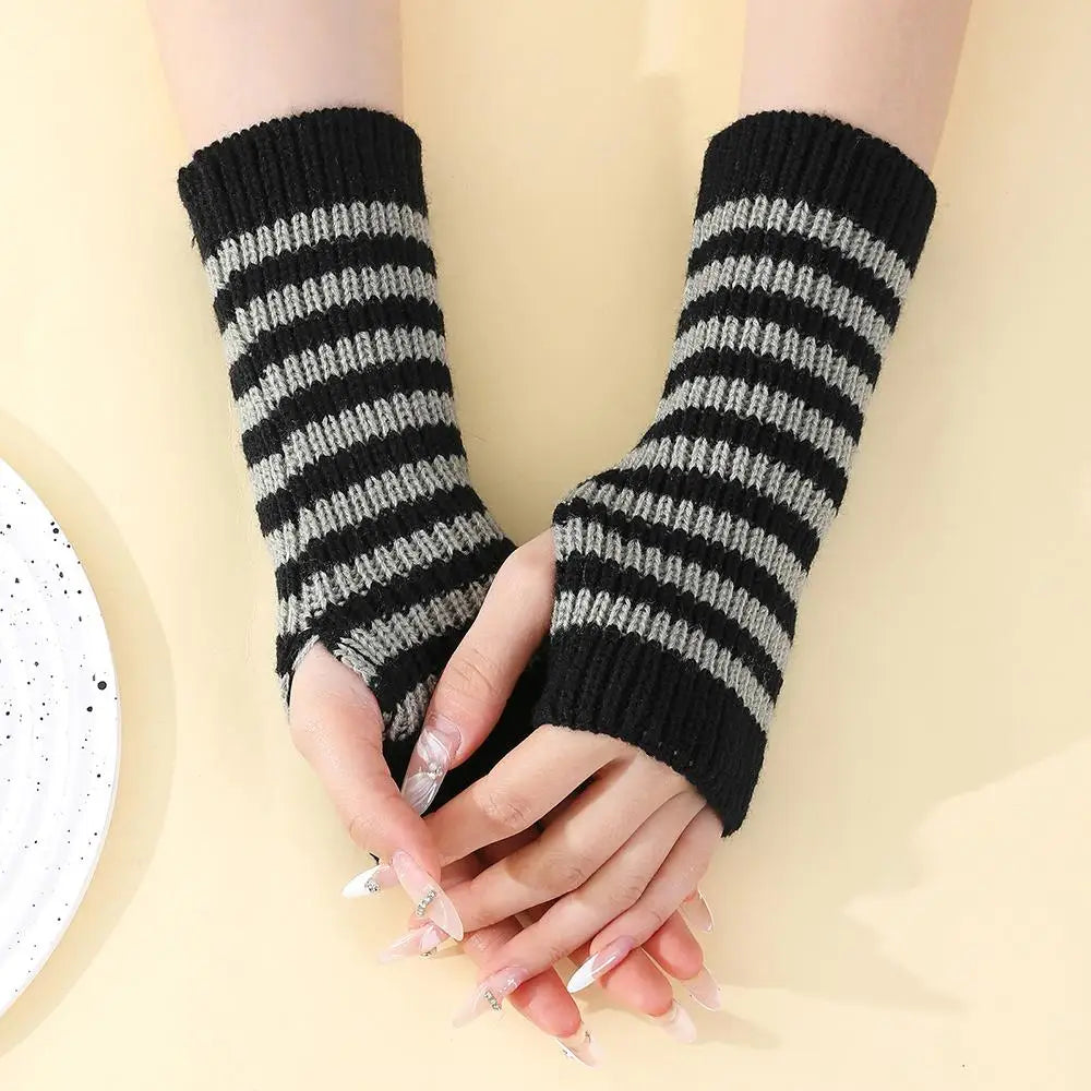 Y2K Fashion Women's Knitted Fingerless Arm Warmers
