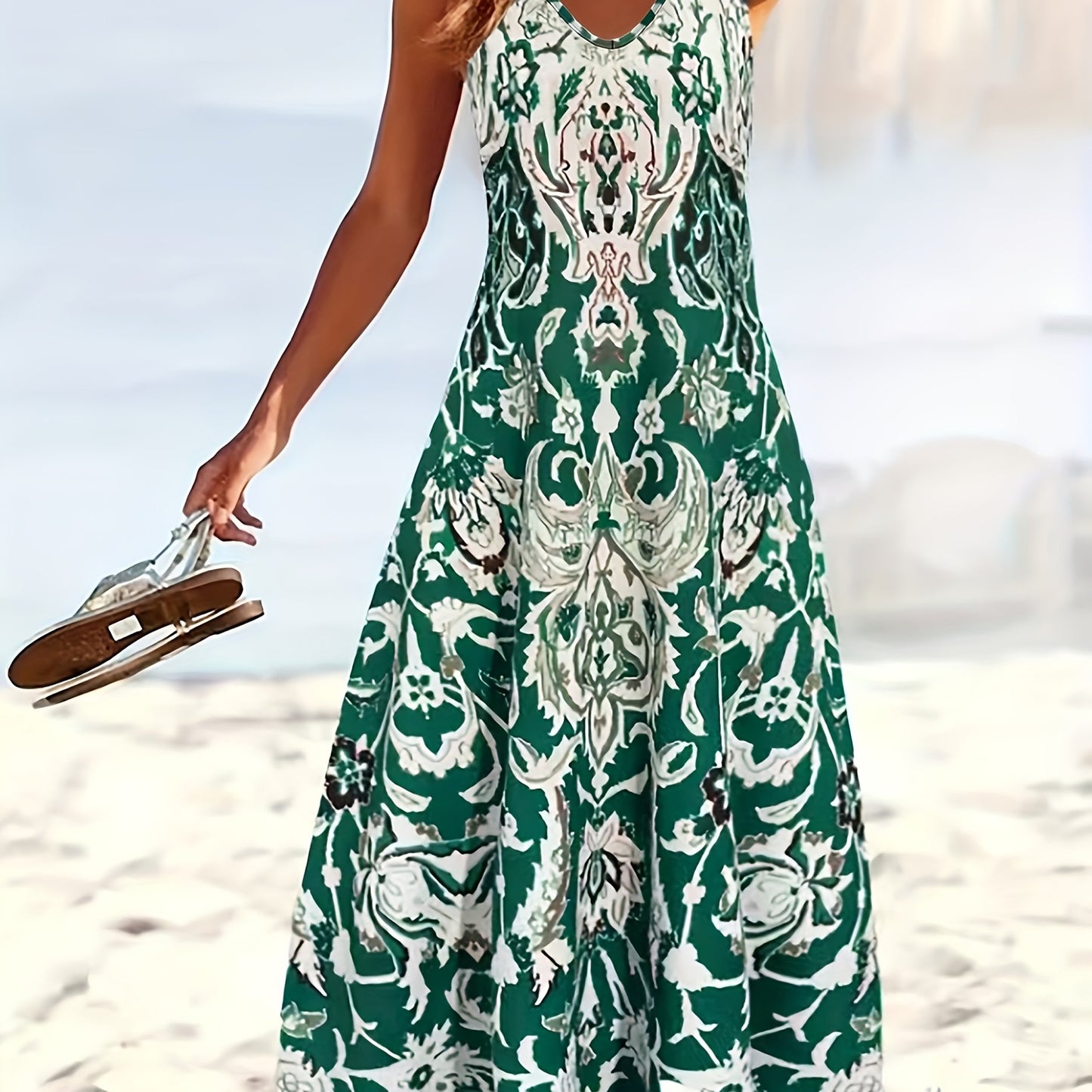 Women's Plus Size Black and White Floral Dress