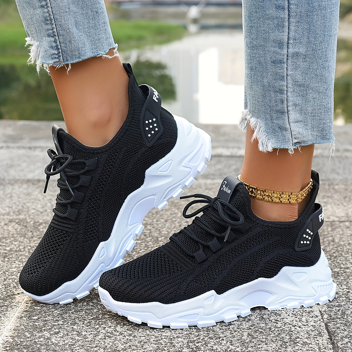 Women's Breathable Knit Running Shoes