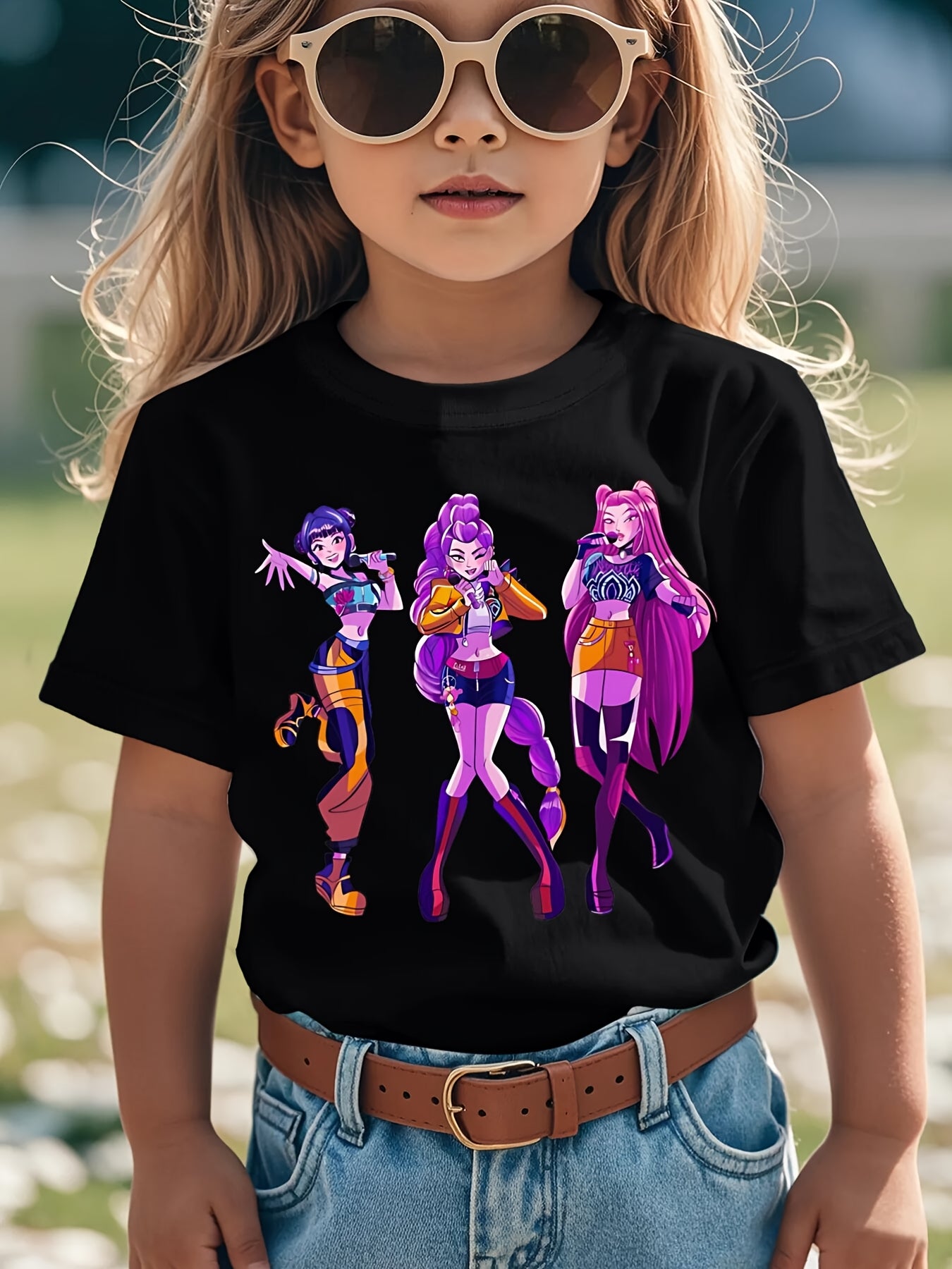 Girls' Kpop Graphic T-Shirt - Black Tee with Purple & Pink Characters