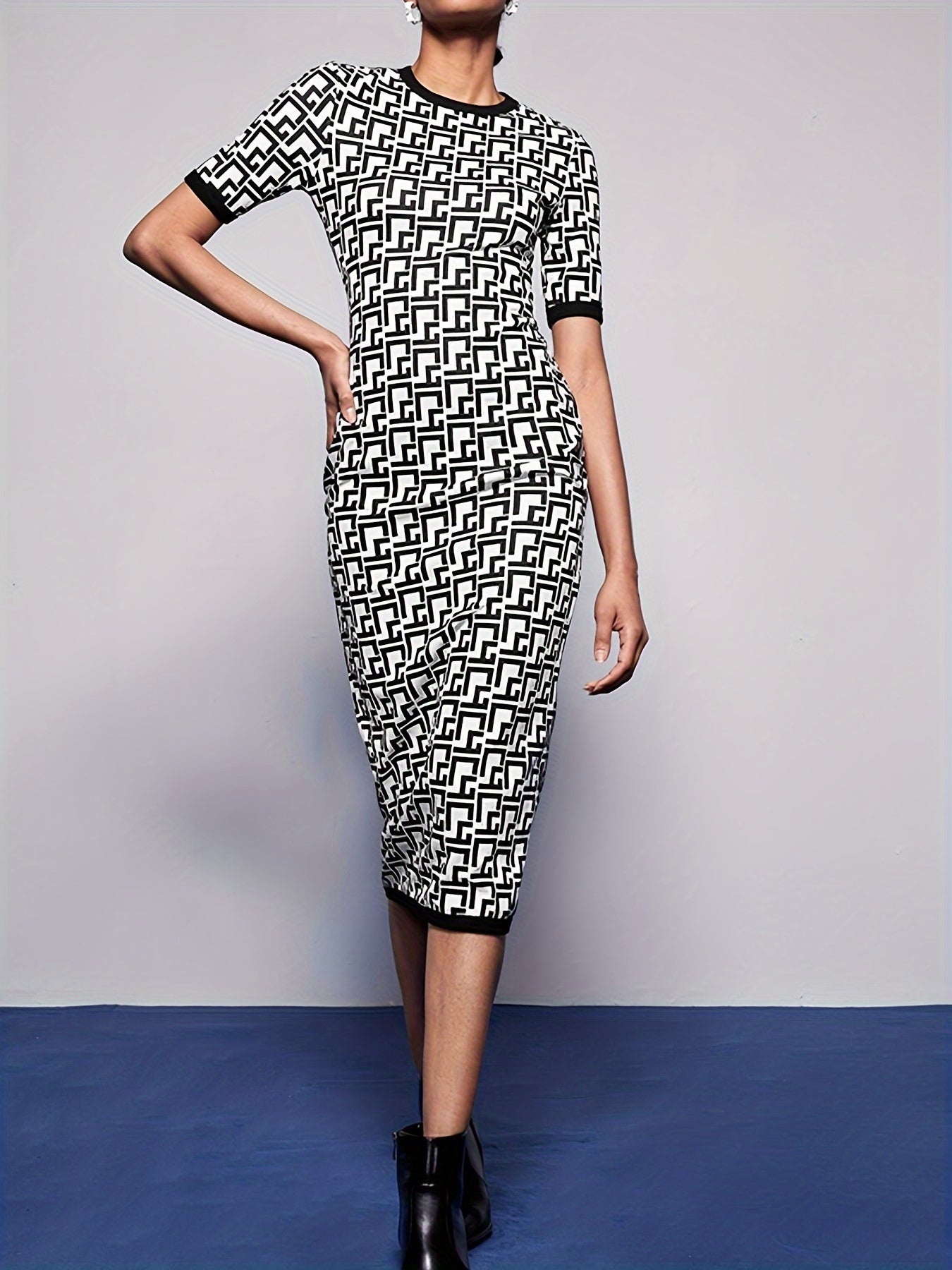 Geo Print Contrast Trim Bodycon Dress