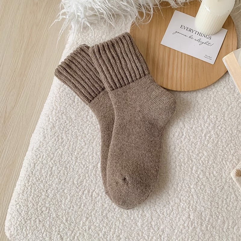 High Ribbed Knitted Sweat-Absorbent Winter Socks