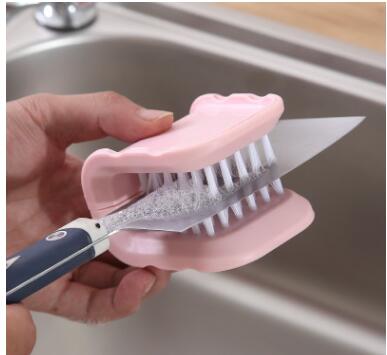 U-Shaped Knife And Cutlery Cleaner Brush