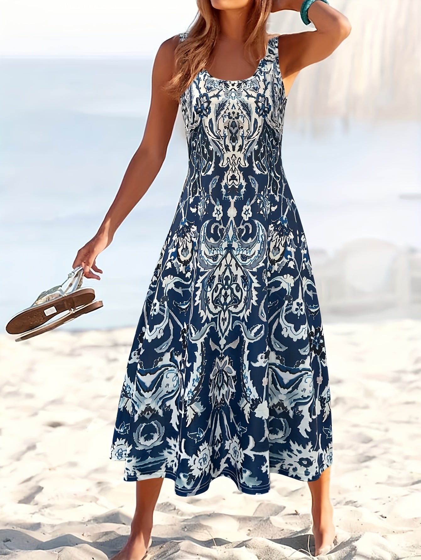 Women's Plus Size Black and White Floral Dress