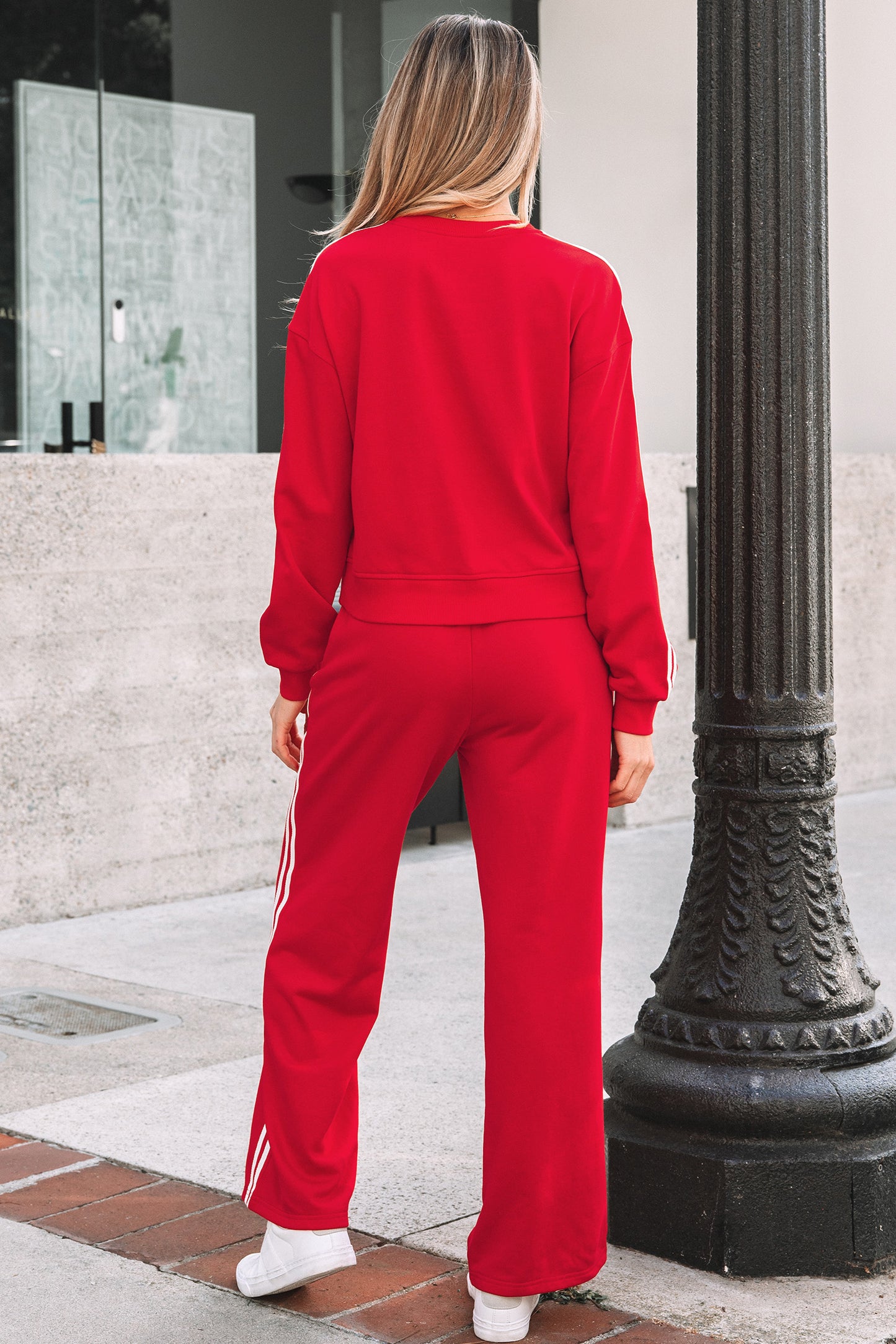 2pcs Fiery Red Varsity Striped Detail Crewneck Pullover Elastic Sweatpants