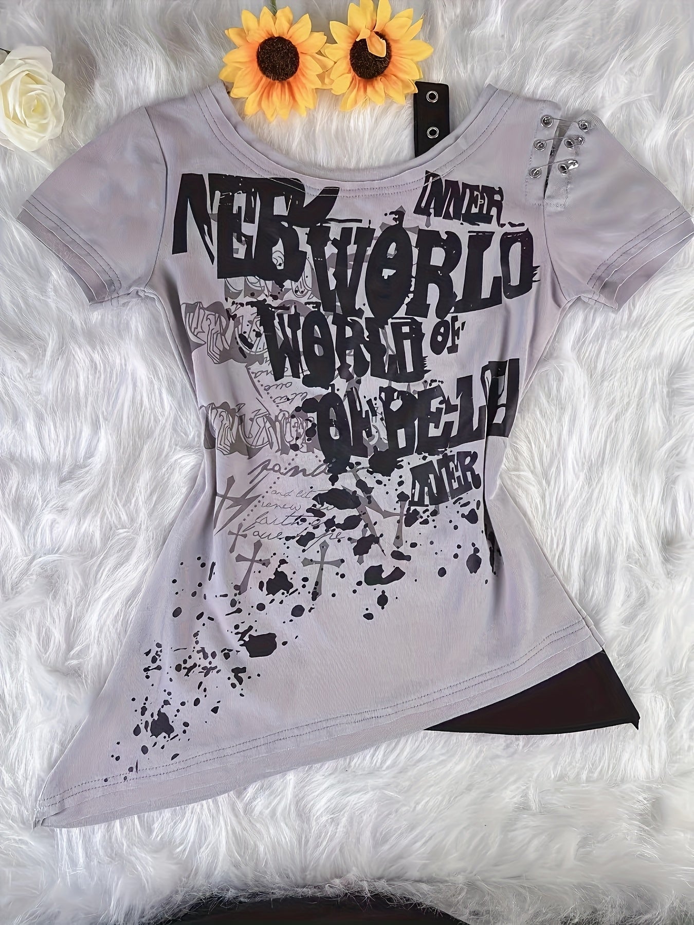 Spicy Y2K Japanese Vintage Skull Fitted T-Shirt