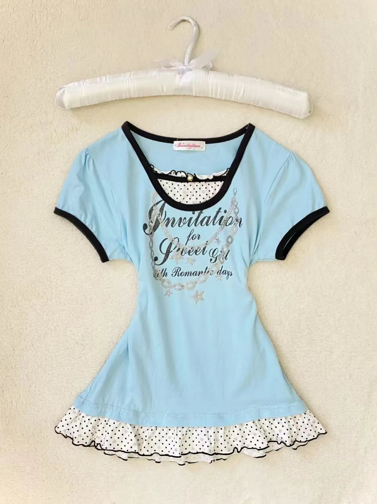 2000's Women's Pink Vintage Polka Dot Femme Tee