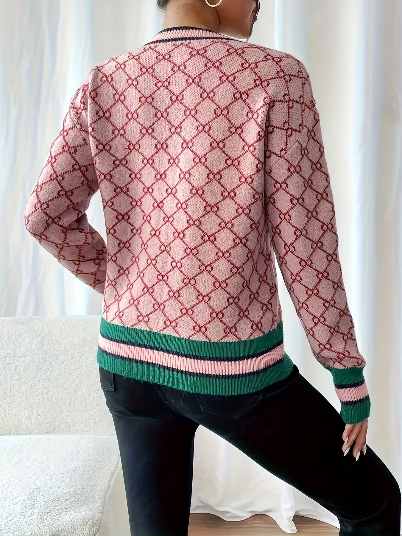 Women's Pink Elegant Geometric Sweater