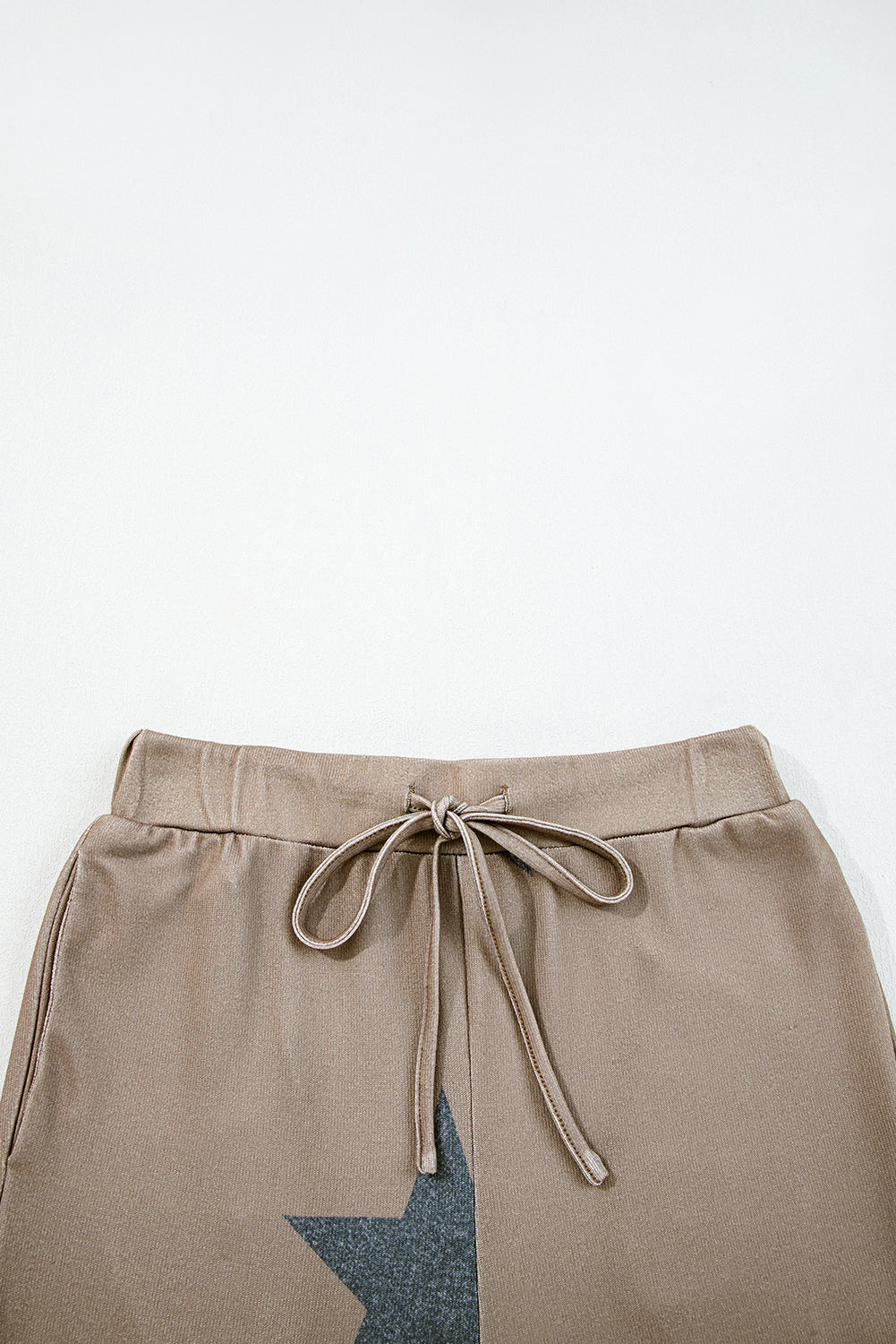 2pcs Khaki Retro Star Print Loose Long Sleeve Drawstring Wide Leg Lounge Set