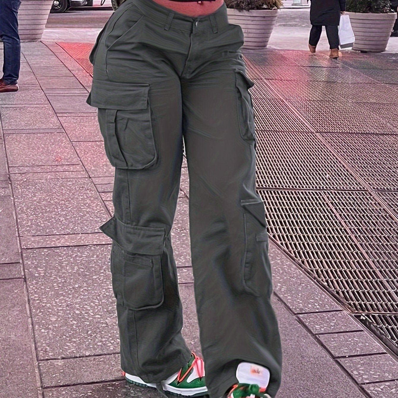 Plain Side Flap Pocket Cargo Jeans